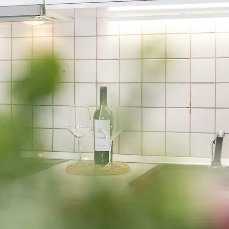 Tango I Τρογκίρ