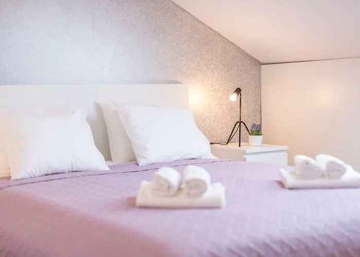 Tango I Villa Trogir